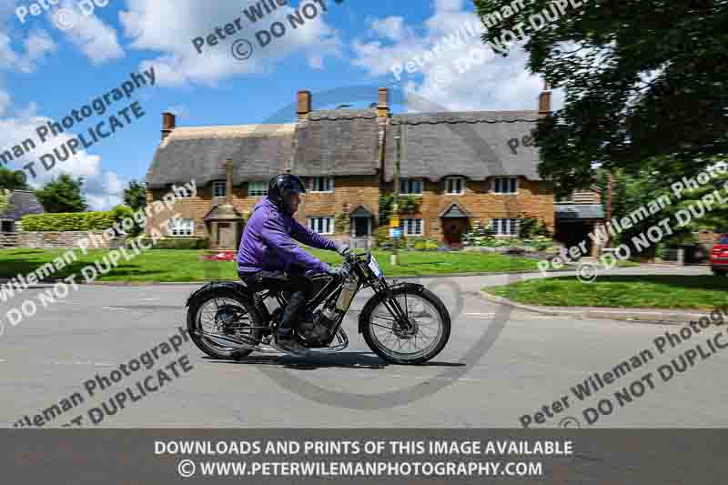 Vintage motorcycle club;eventdigitalimages;no limits trackdays;peter wileman photography;vintage motocycles;vmcc banbury run photographs